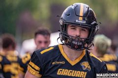121